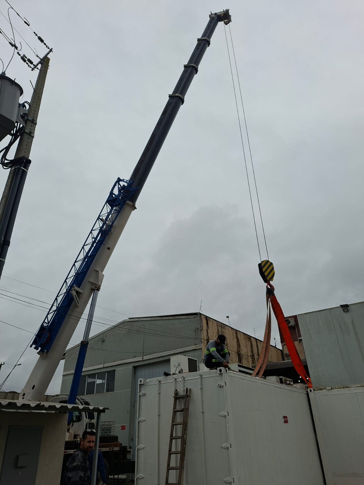 Serviço de guindaste