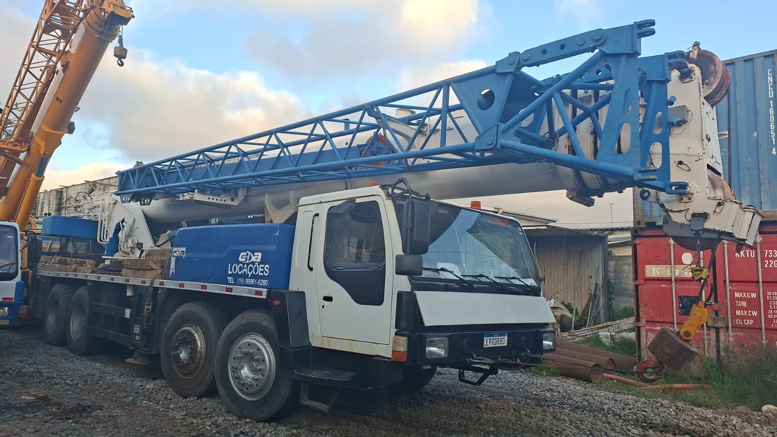 Guindaste XCMG - 70 toneladas